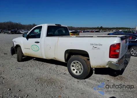 2011 Chevrolet Silverado C1500 z USA, uszkodzony, nr VIN 1GCNCPEX6BZ221533